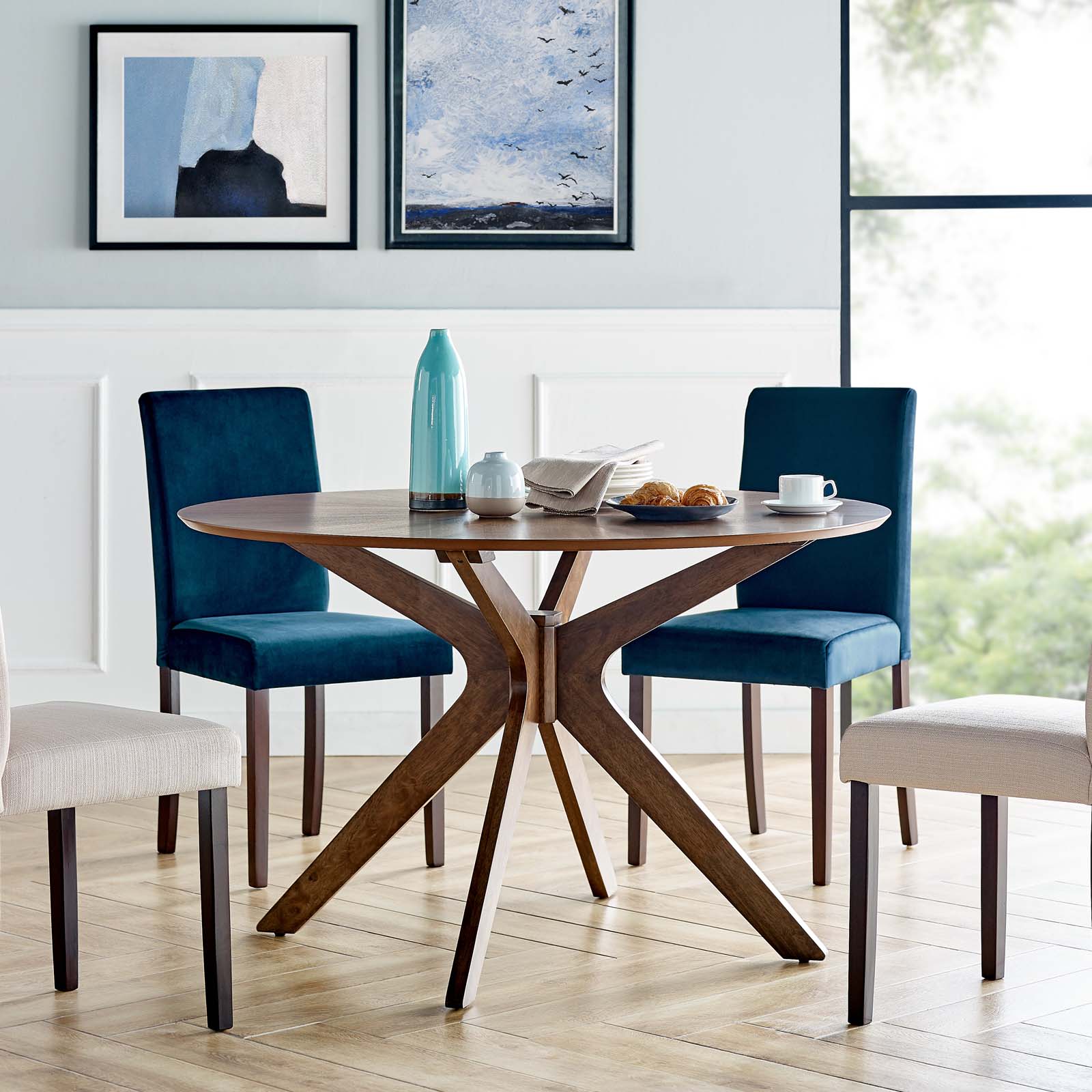 Modterior :: Dining Room :: Dining Tables :: Crossroads 47 Inch Round